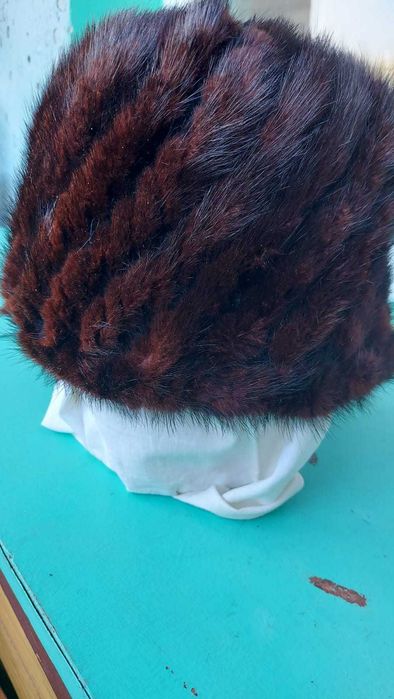 меховая шапочка-резинка безразмерная