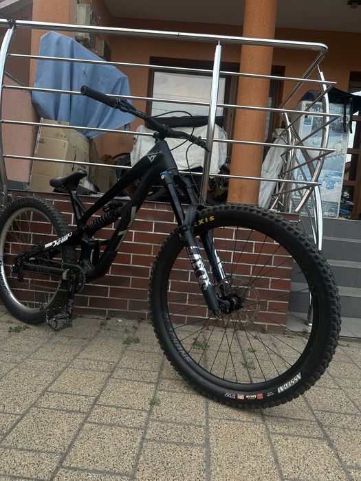 YT Jeffsy Full Custom Mullet