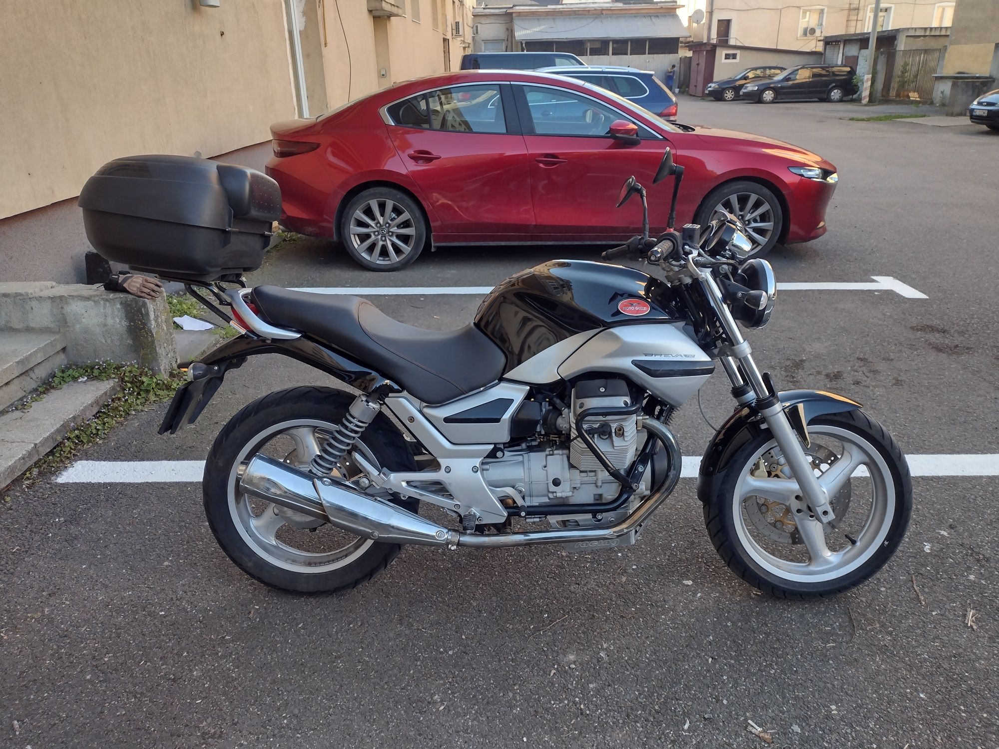 Moto Guzzi Breva 750