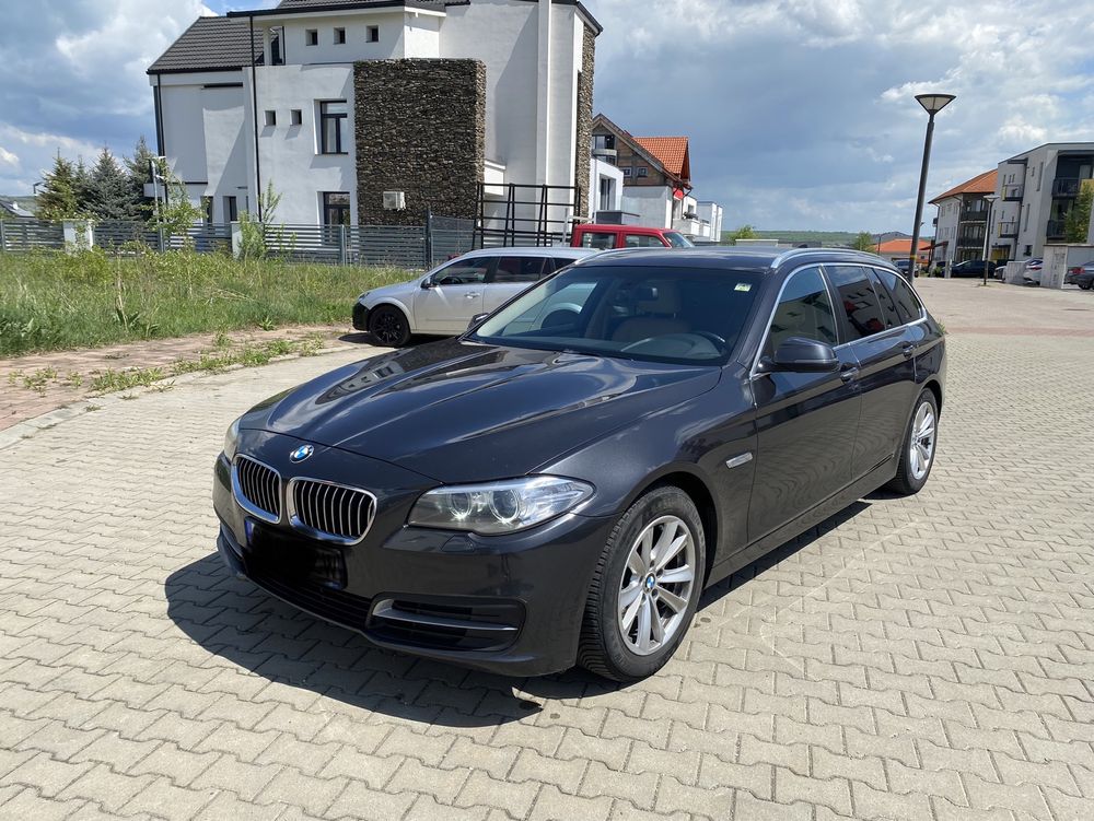 BMW Seria 5 520 X-Drive