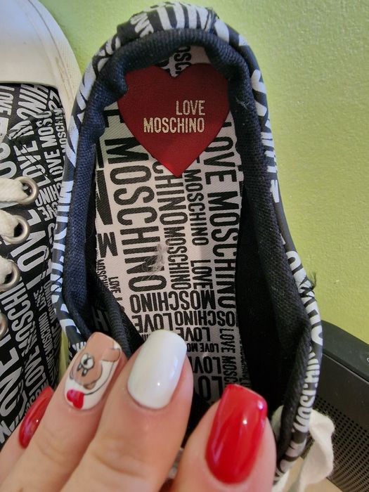 Кецове LOVE Moshino