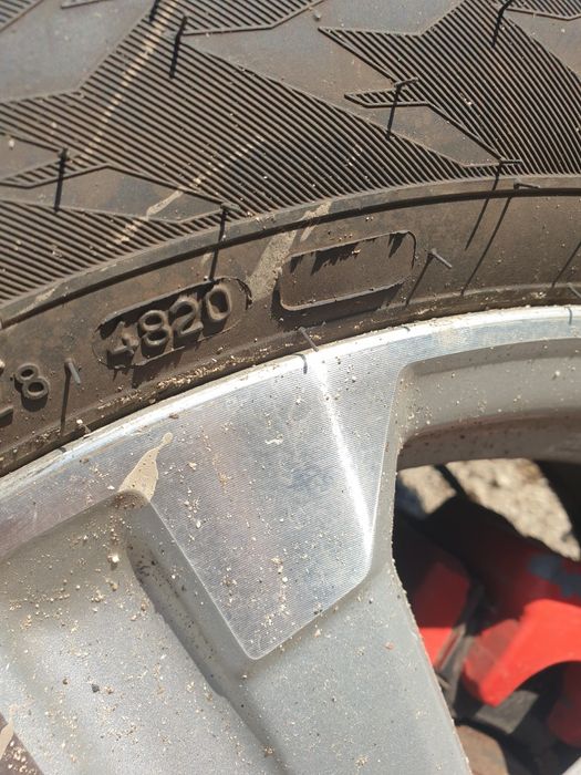 Продавам на части Тойота Рав4 2008г 2.2DKAT 177кс