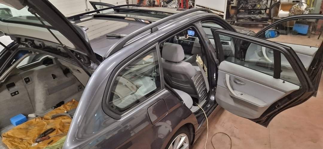 Reparatii trapa panoramic bmw e91 e61 x1 x3 x5  reparatii
