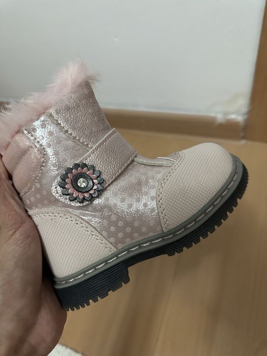 Зимние детские новые ботинки