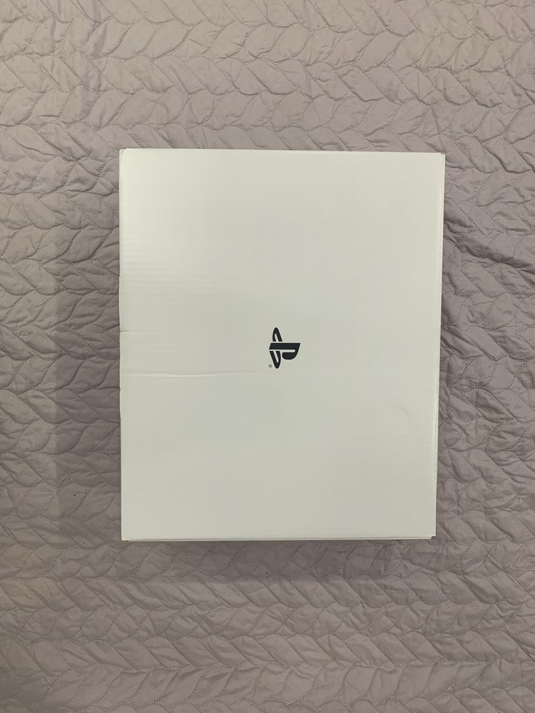 PS5 slim в идеальном состояний
