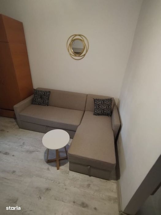 Garsoniera Nicolina/Pod Ros