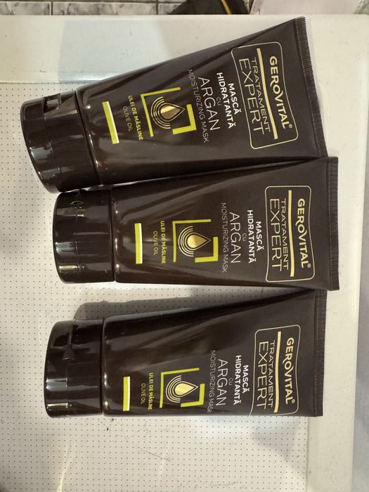 Mască de păr hidratantă Gerovital