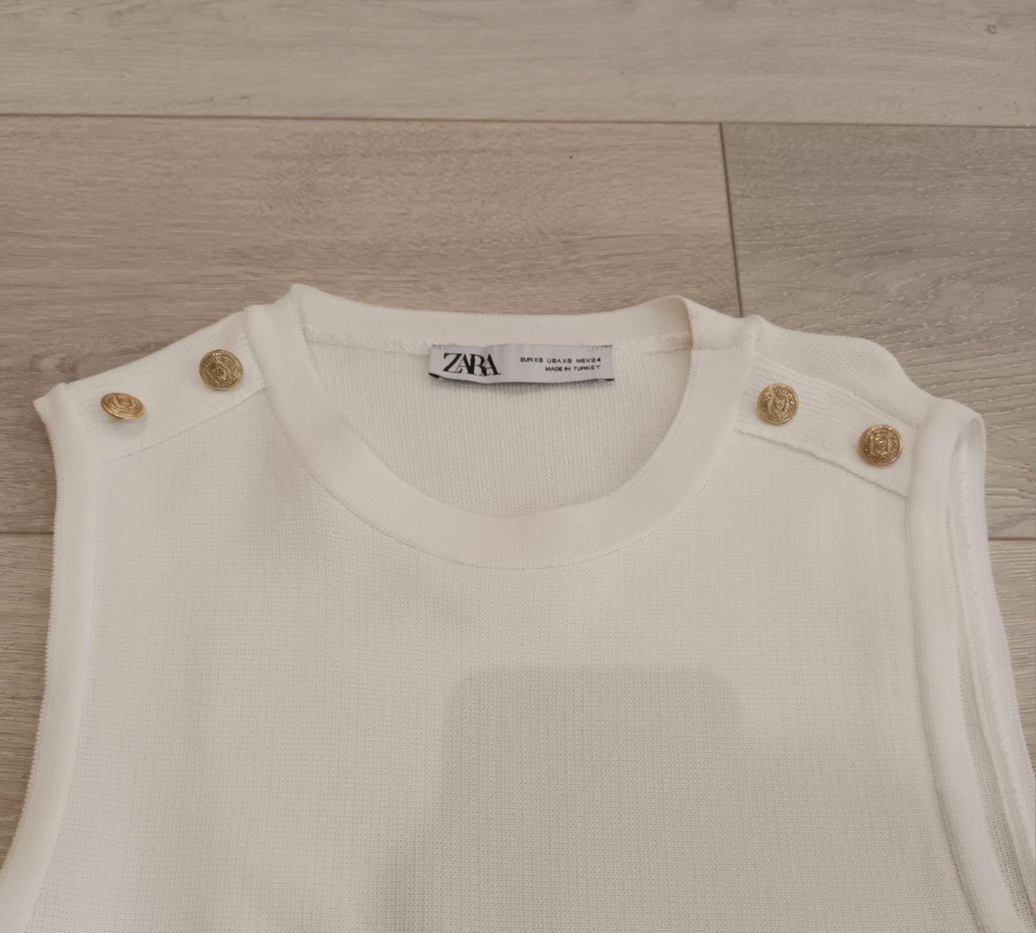 Къса рокля на Zara!