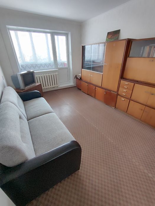 Продается 2-комн (9-19, 2 эт)