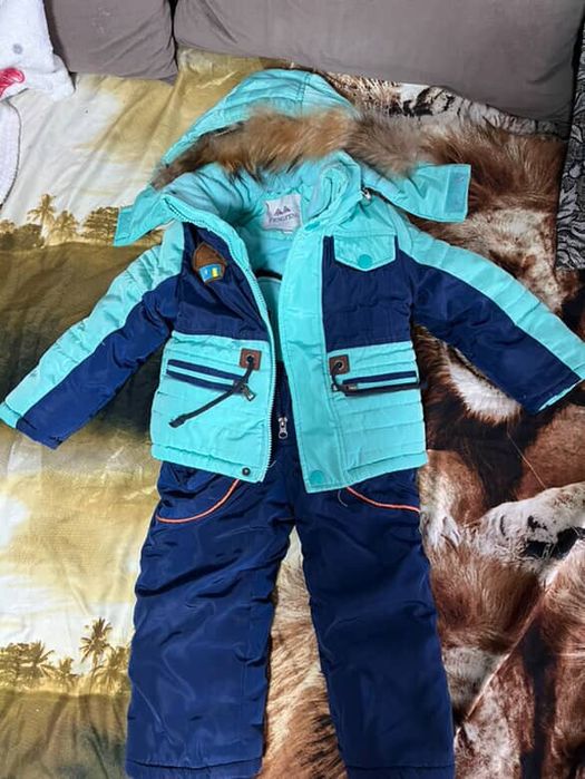 Продам зимний костюм на мальчика