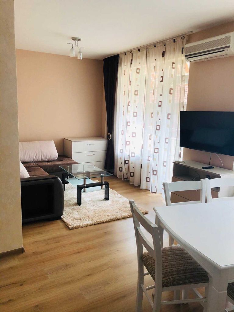Продава се Двустаен апартамент в Пловдив, Център - 65 кв.м за 2308 €/кв.м - Снимка #1