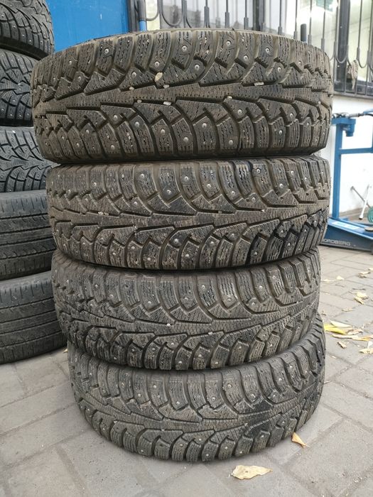 Продам комплект шин