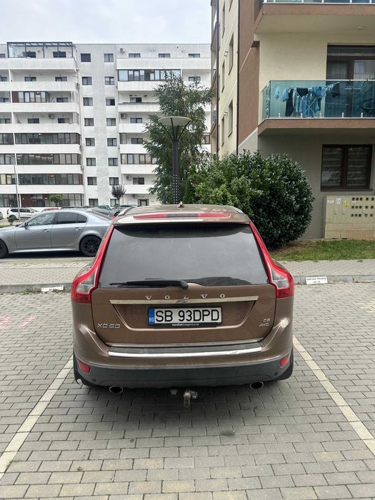 Volvo XC 60 2010 Summum  D5 2.4 diesel 205 cai