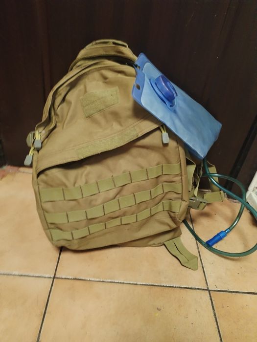 Rucsac militar/ rănită în stare foarte buna
