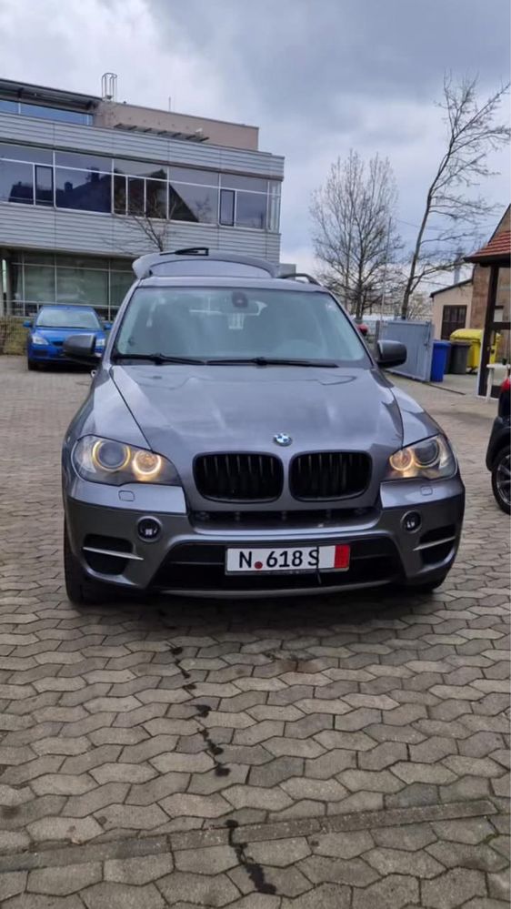 Bmw    x5.   E70