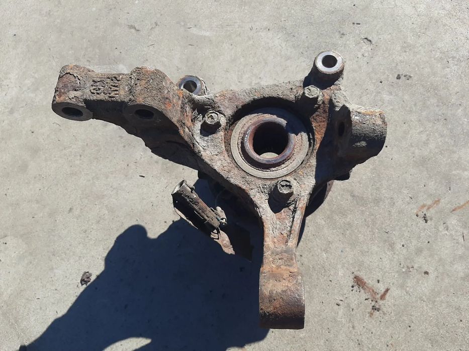 fuzeta stanga fata 2.0 d  opel antara a l07  chevrolet captiva
