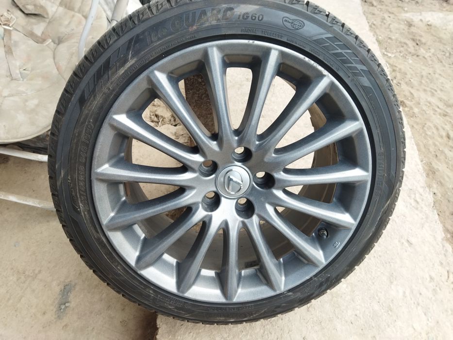 Продам комплект дисков R18