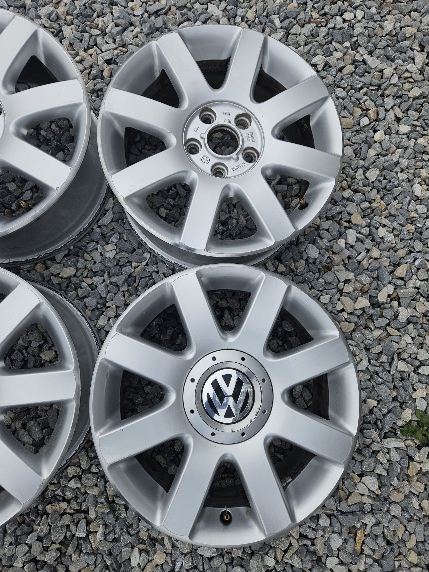 5х112. 16.цола..6.5.ж..ет.50.  оргинални Volkswagen