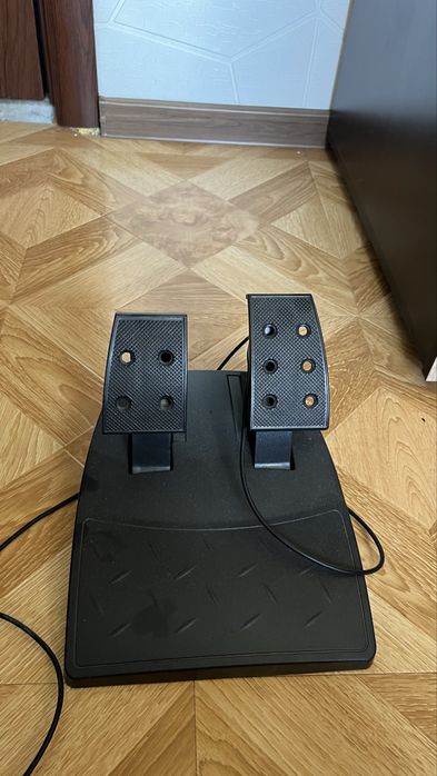 Продавам този волан esperanza nitro