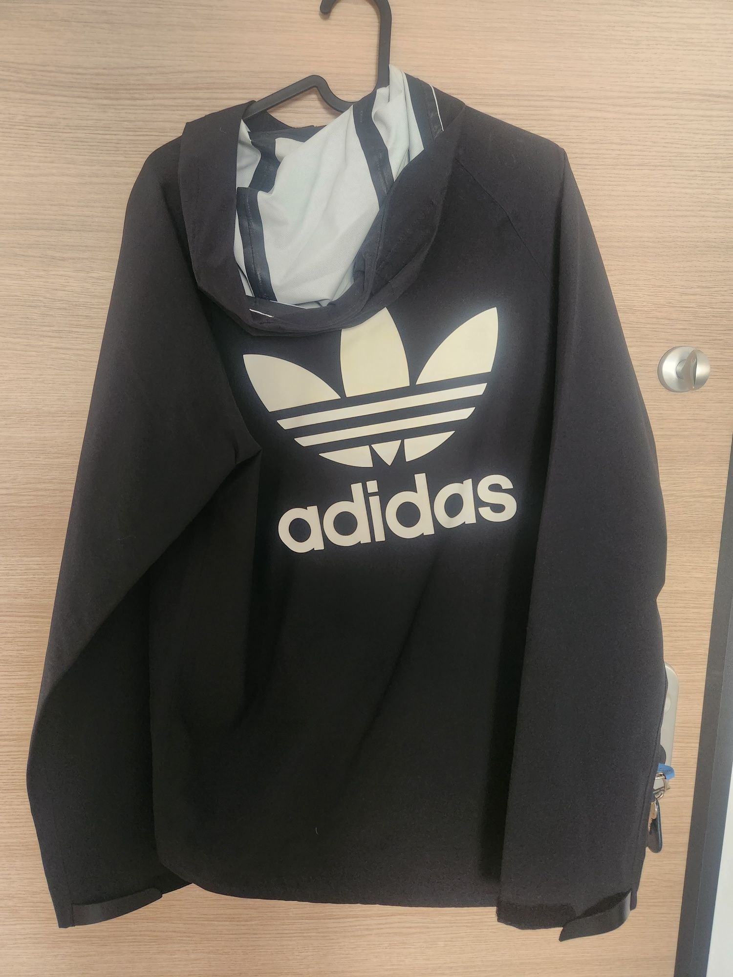 Geaca Adidas Originals vant, S oversized