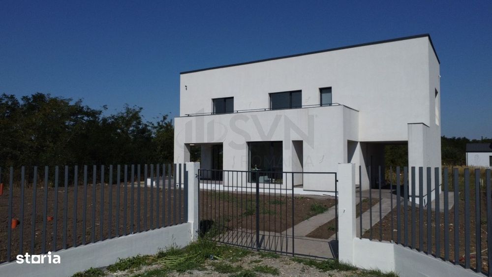 Vile individuale moderne 5 camere teren generos complex Saftica