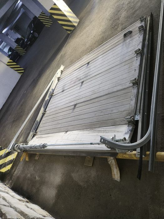 Ворота гаражные утепленные