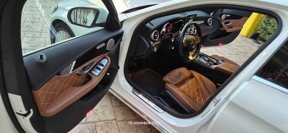 Mercedes-Benz C350e Designo, Plug-in Hybrid