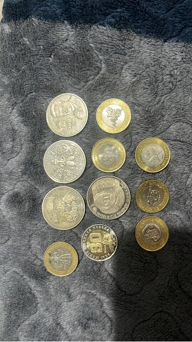 Продам монеты коллекционные