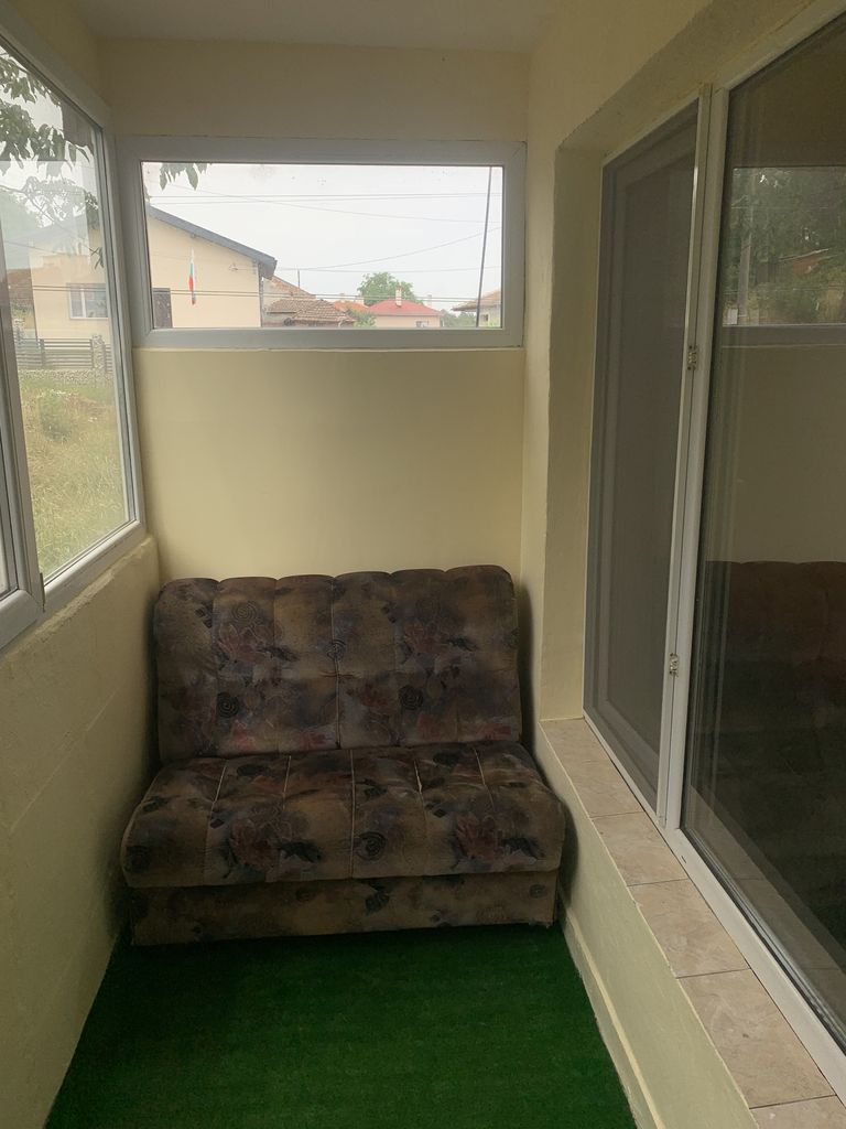 Продава се Двустаен апартамент в Средец - 67 кв.м за 642 €/кв.м - Снимка #4