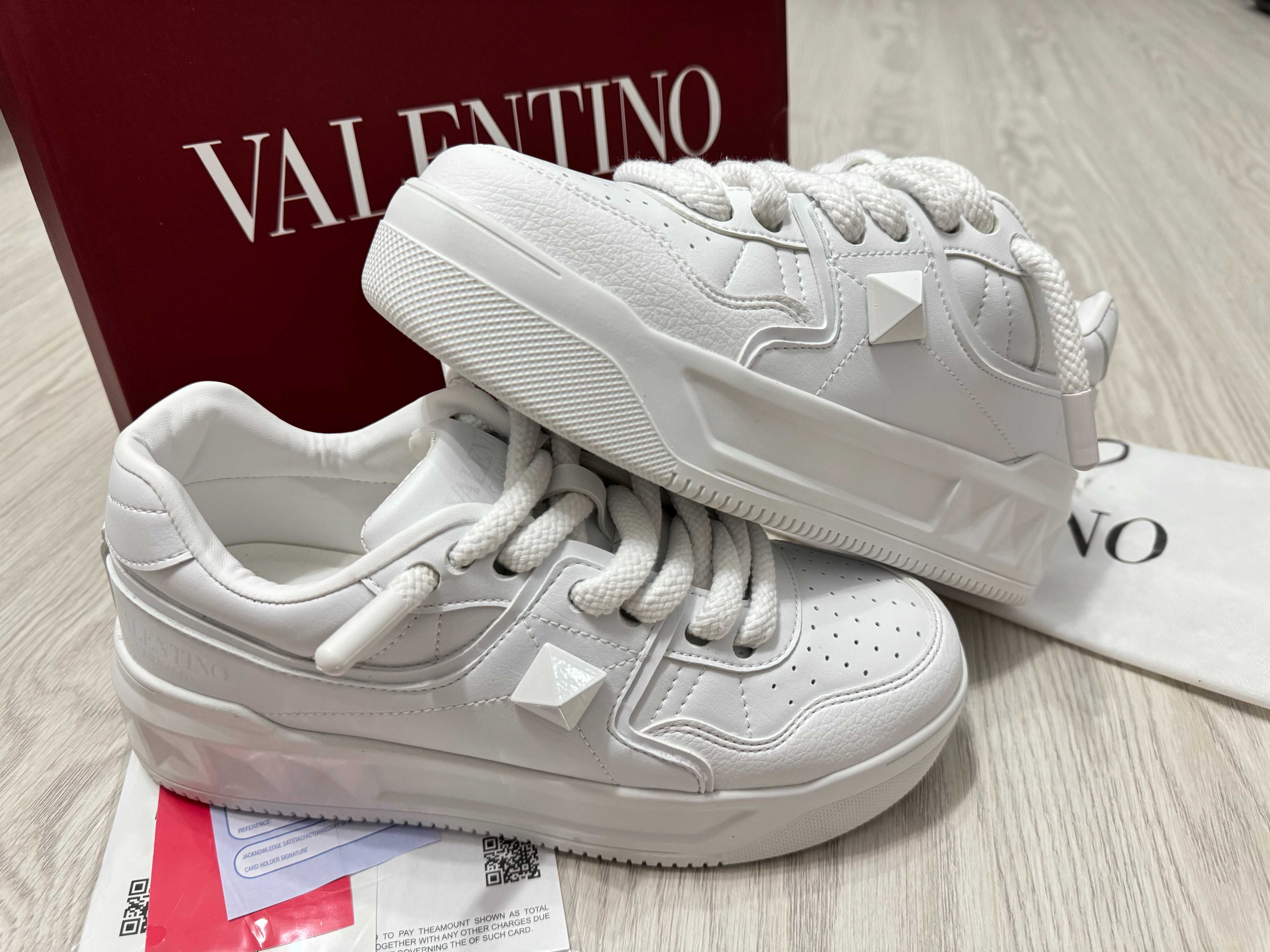 Adidasi Valentino Ga ravani One Stud Low Full Box Albi