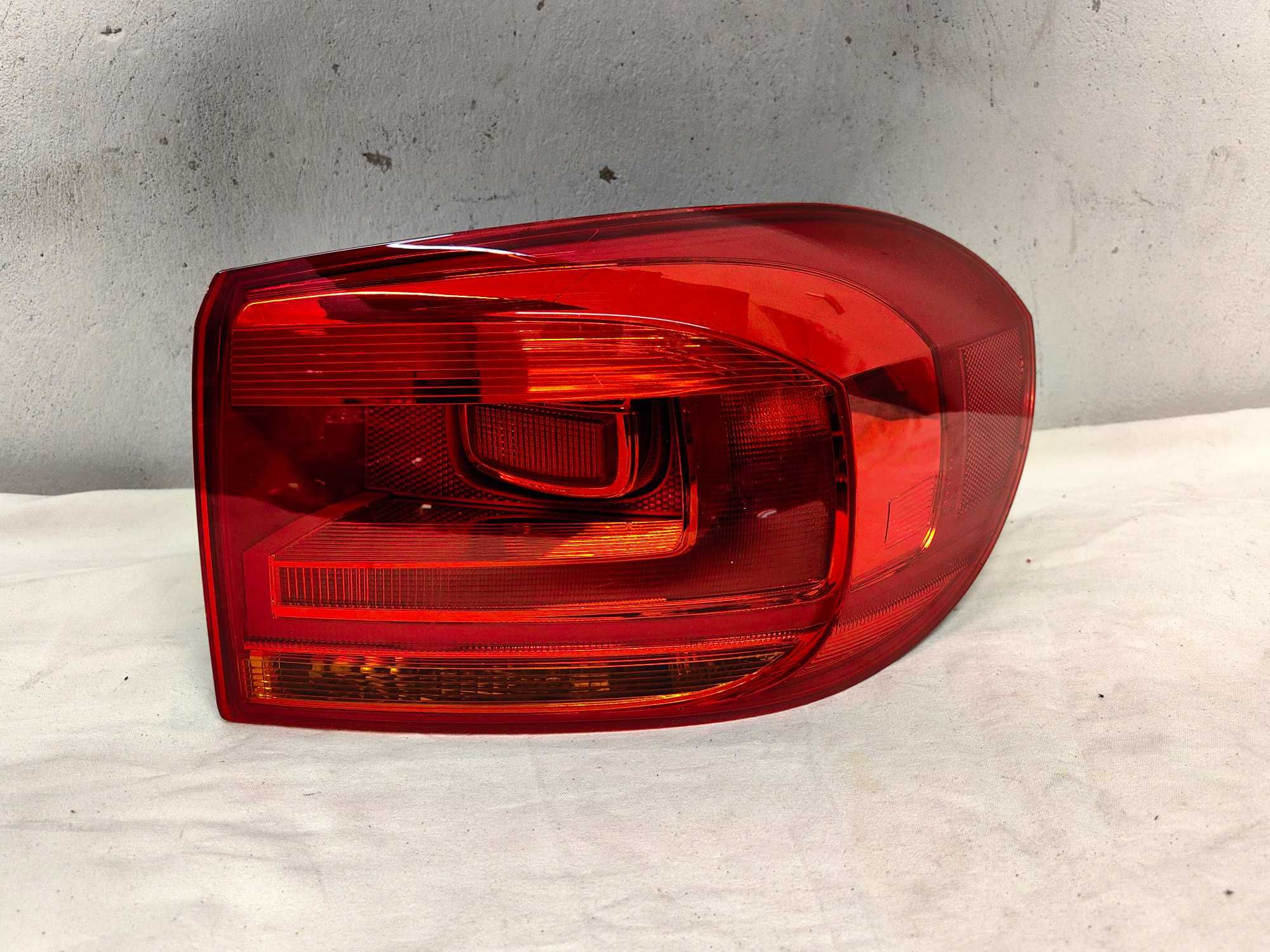 Оригинален стоп Vw Tiguan Face