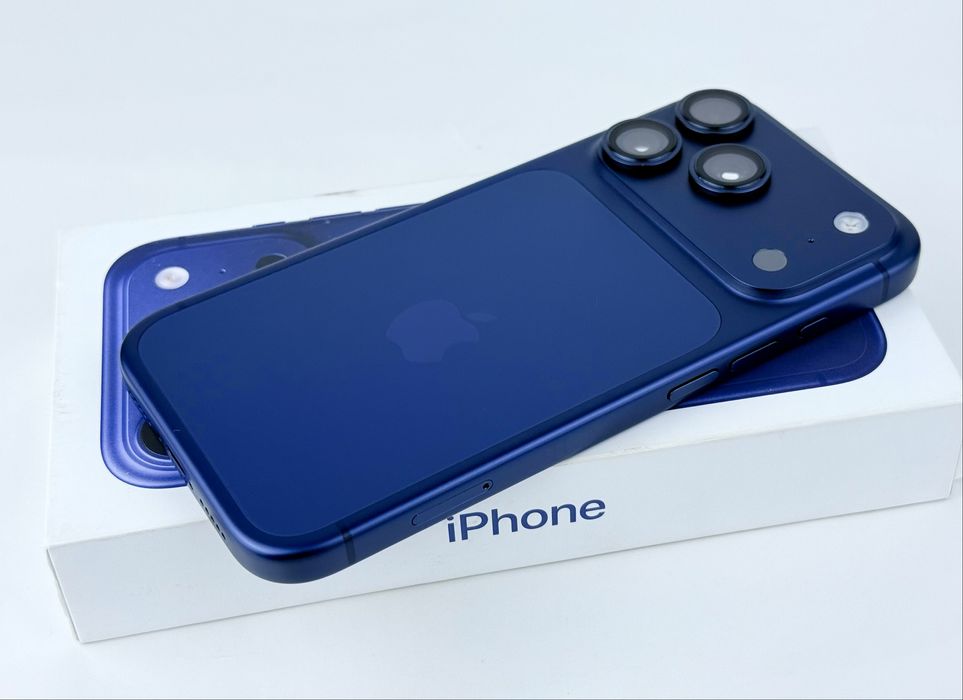 НОВ! Apple iPhone 17 Pro 256GB Blue Гаранция!