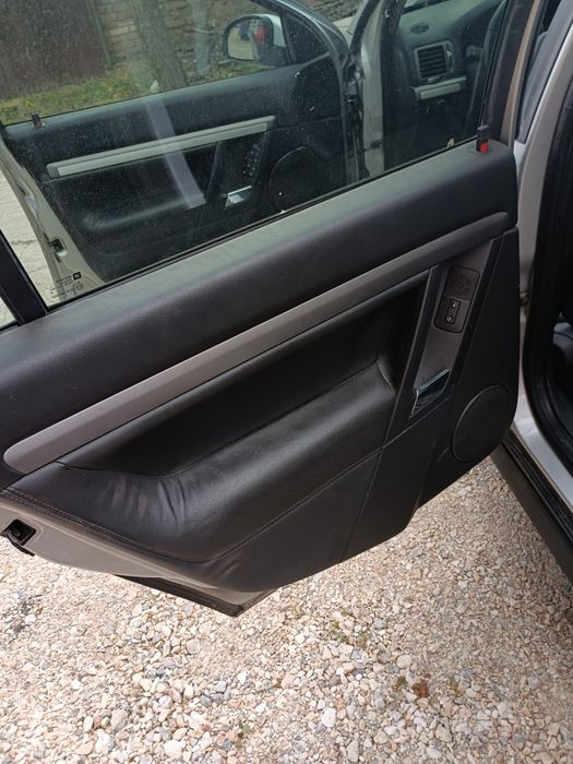 Вектра Ц на части