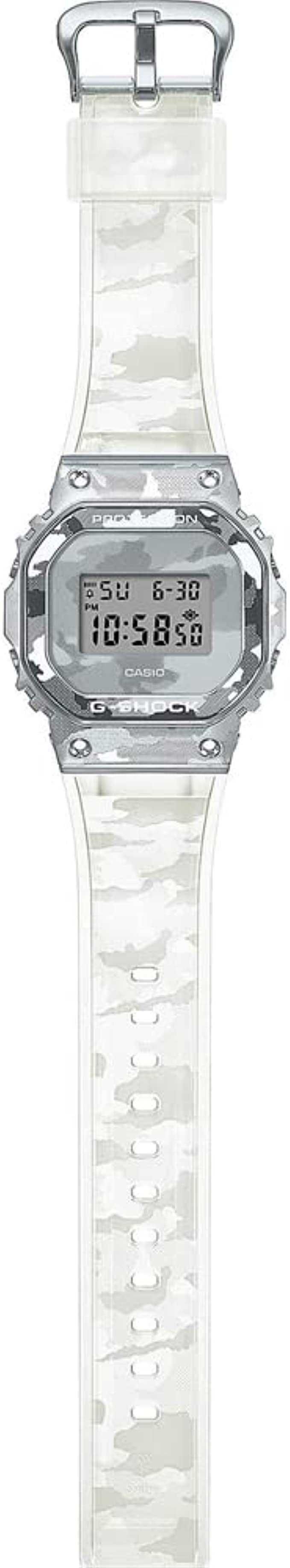 Ceas digital cu quartz Casio pentru bărbați  GM-5600SCM-1ER