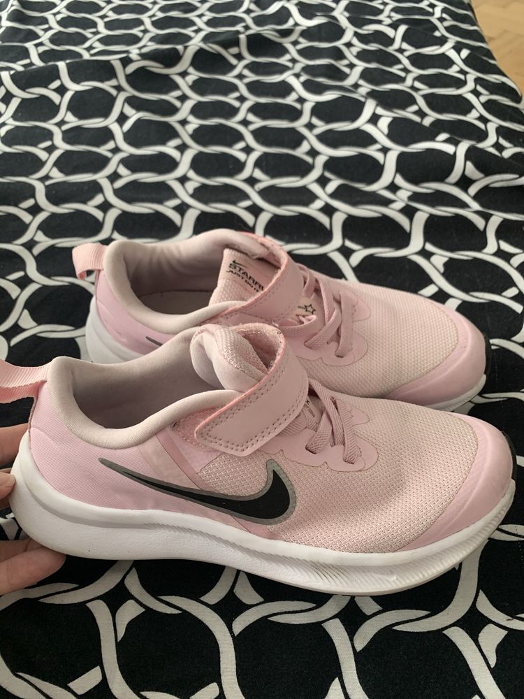 Детски маратонки nike