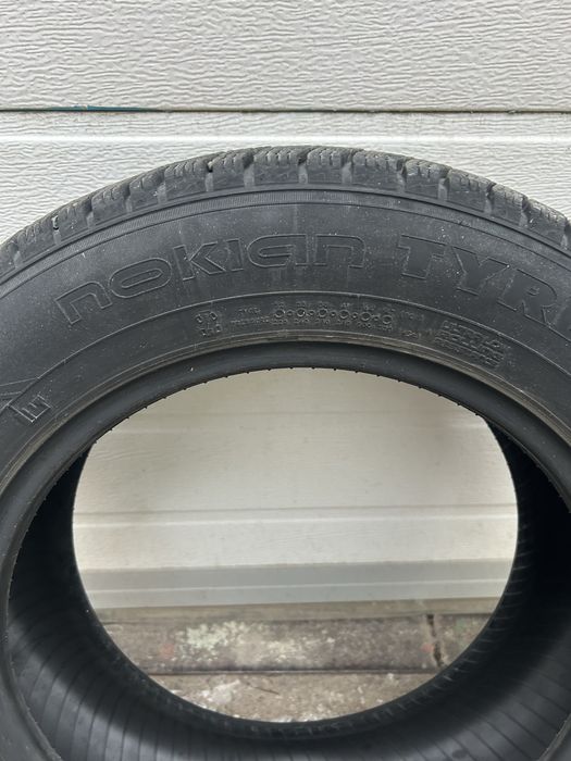 Продаю зимный шины