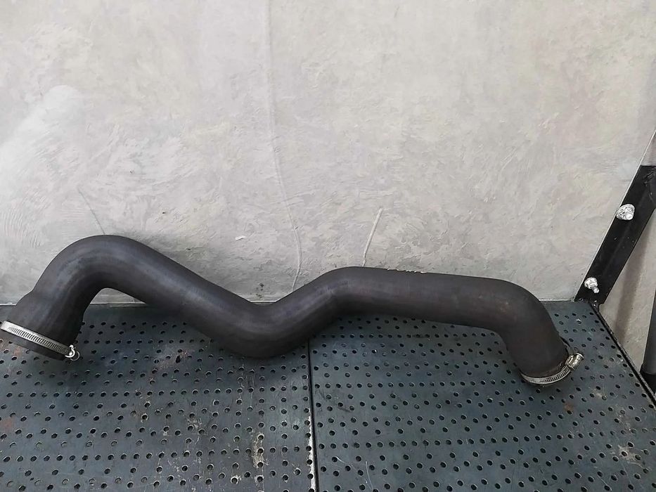 Furtun intercooler 1.9 jtd fiat punto 2