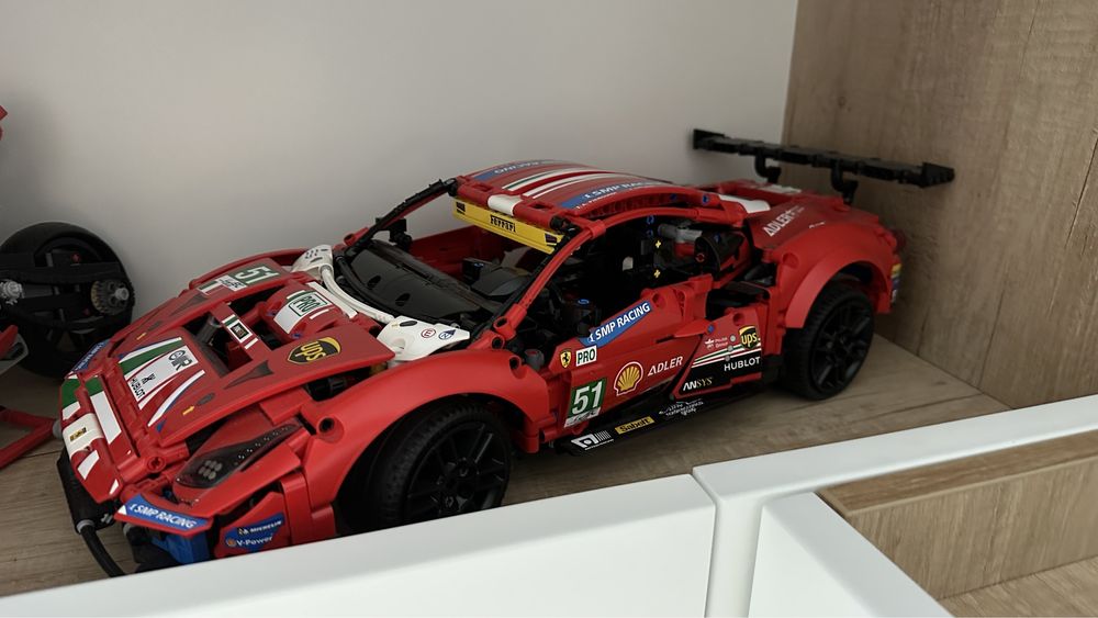 Lego Ferrari 488 Technic 42125