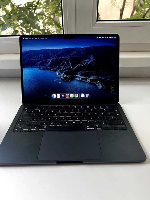 Vand MacBook Air 13", M3, 8GB, 256GB SSD, 2024