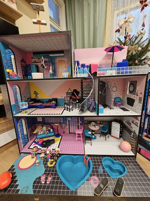 Игрален комплект LOL Surprise,къща OMG