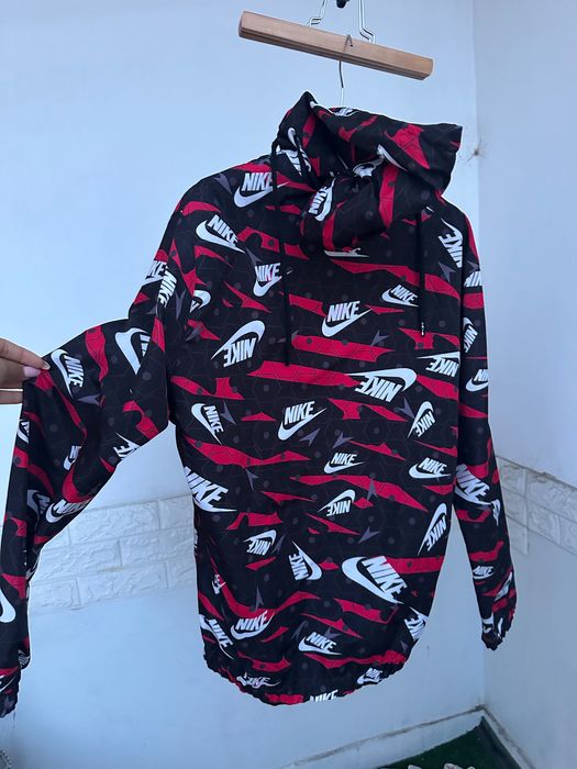 Ветровка яке Найк Л