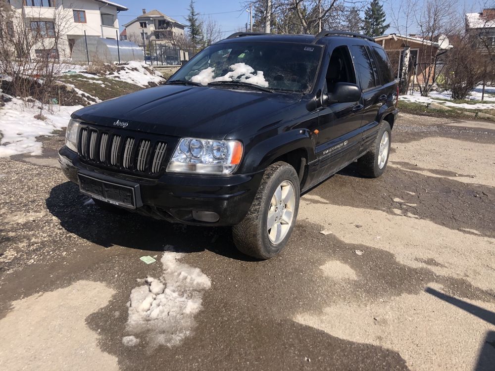 Продавам Jeep Grand Cherokee 4.7 HO на части