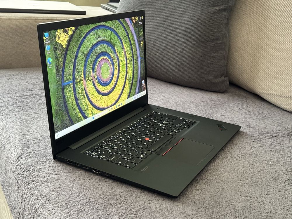 15.6’FHD IPS/i7-9750H/Thinkpad P1 Gen2/32GB DDR4/512GB SSD/QuadroT1000