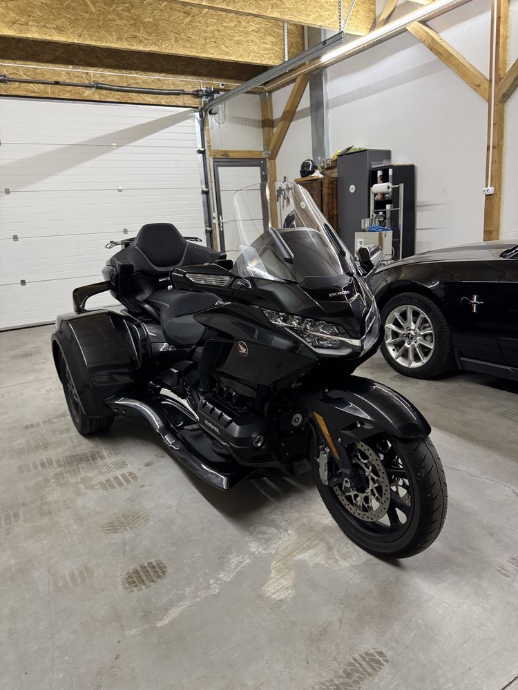 Honda Goldwing trike 1800 , unicat in Romania
