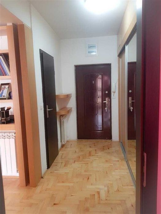 Дава се под наем Тристаен апартамент в Бургас, Лазур - 75 кв.м за 229.5 € - Снимка #3