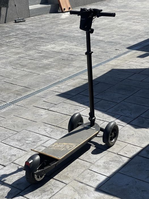 Vand trotineta freewell