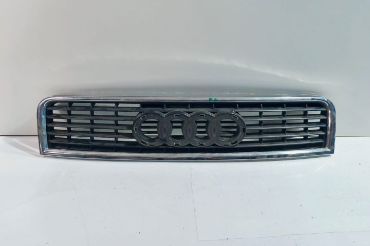 Grila capota 8E0853651F Audi A4 B6
