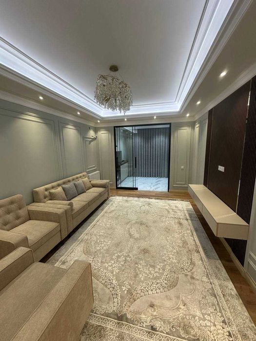 Продается 3-х комнатная квартира на Чинабаде