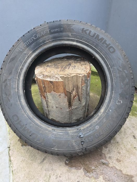 Vând anvelope KUMHO WinterCraft 165/70 R14