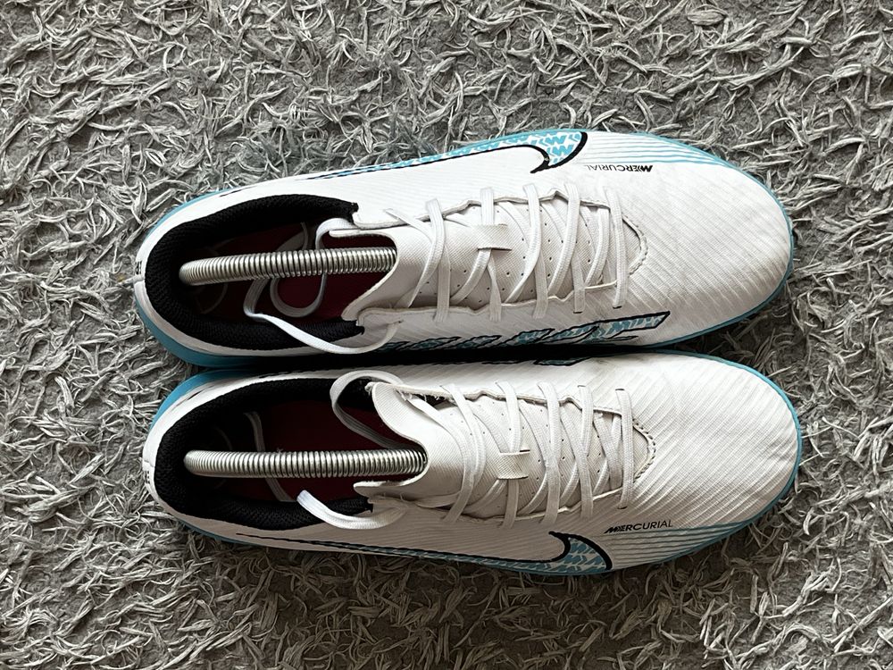 NIKE MERCURIAL VAPOR 15 club tf blast - white/baltic blue/pink blast